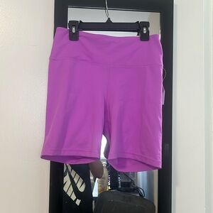 Old navy NWT biker shorts